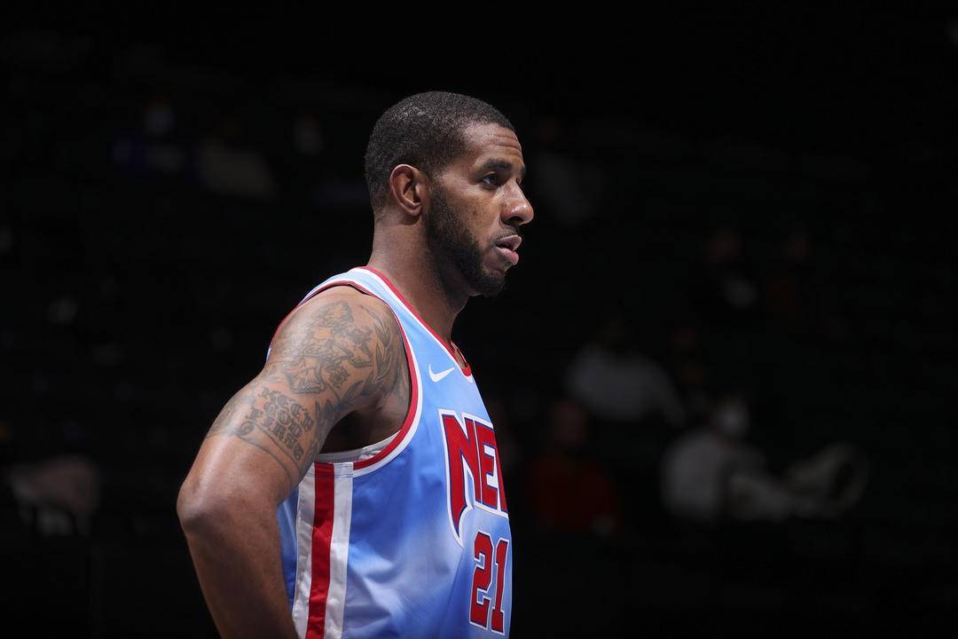 表现的稳健 表现的稳健