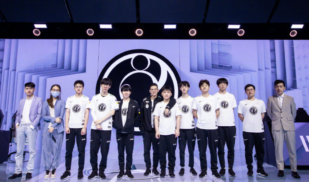 功道路上的 功道路上的