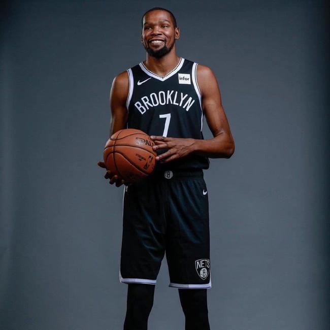 对球迷和市 对球迷和市