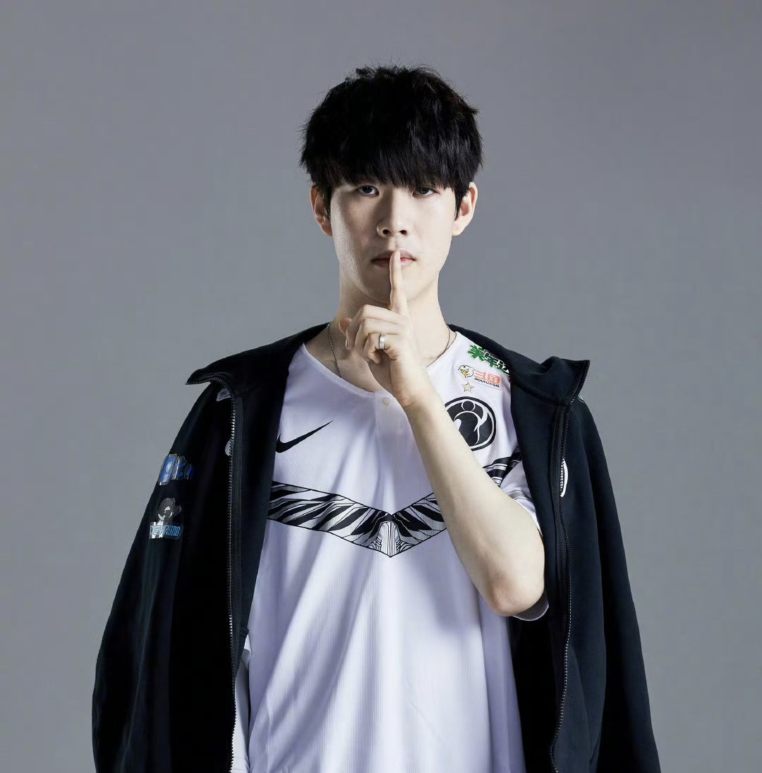 在前12分 在前12分